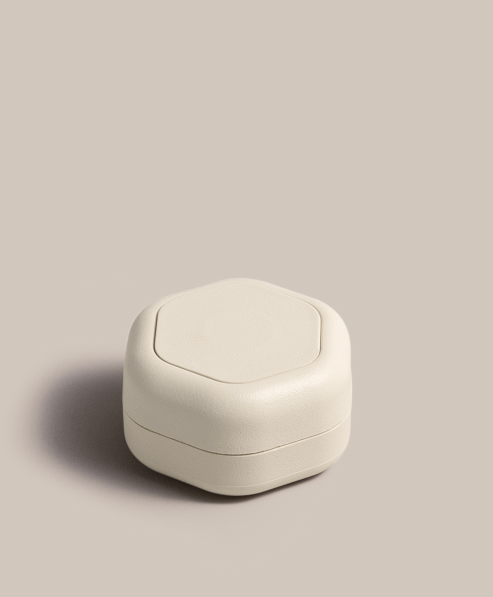 Cadence Small Travel Container