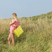 Large East West Tote