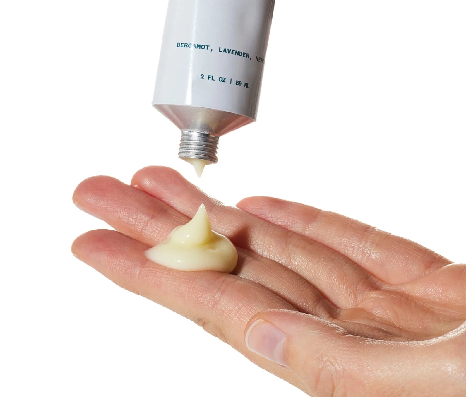 UM_HandCream_PDP_02_4d53f97a-fe3e-4b49-87b8-a6179007ee86.webp